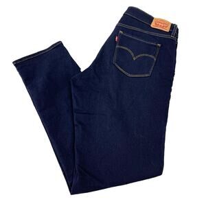 LEVI's STRAUS Jeans 312 Shaping Slim Women Sz 31 used only once